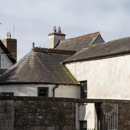 בית נופש Castletown Round House סלברידג'